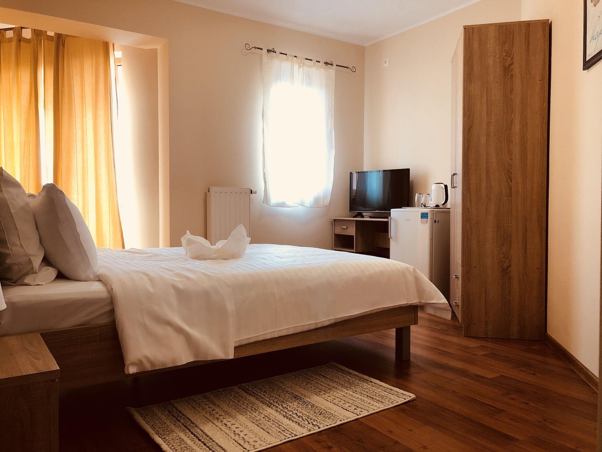 Monte Carlo Palace Rooms Bukarest Eksteriør billede