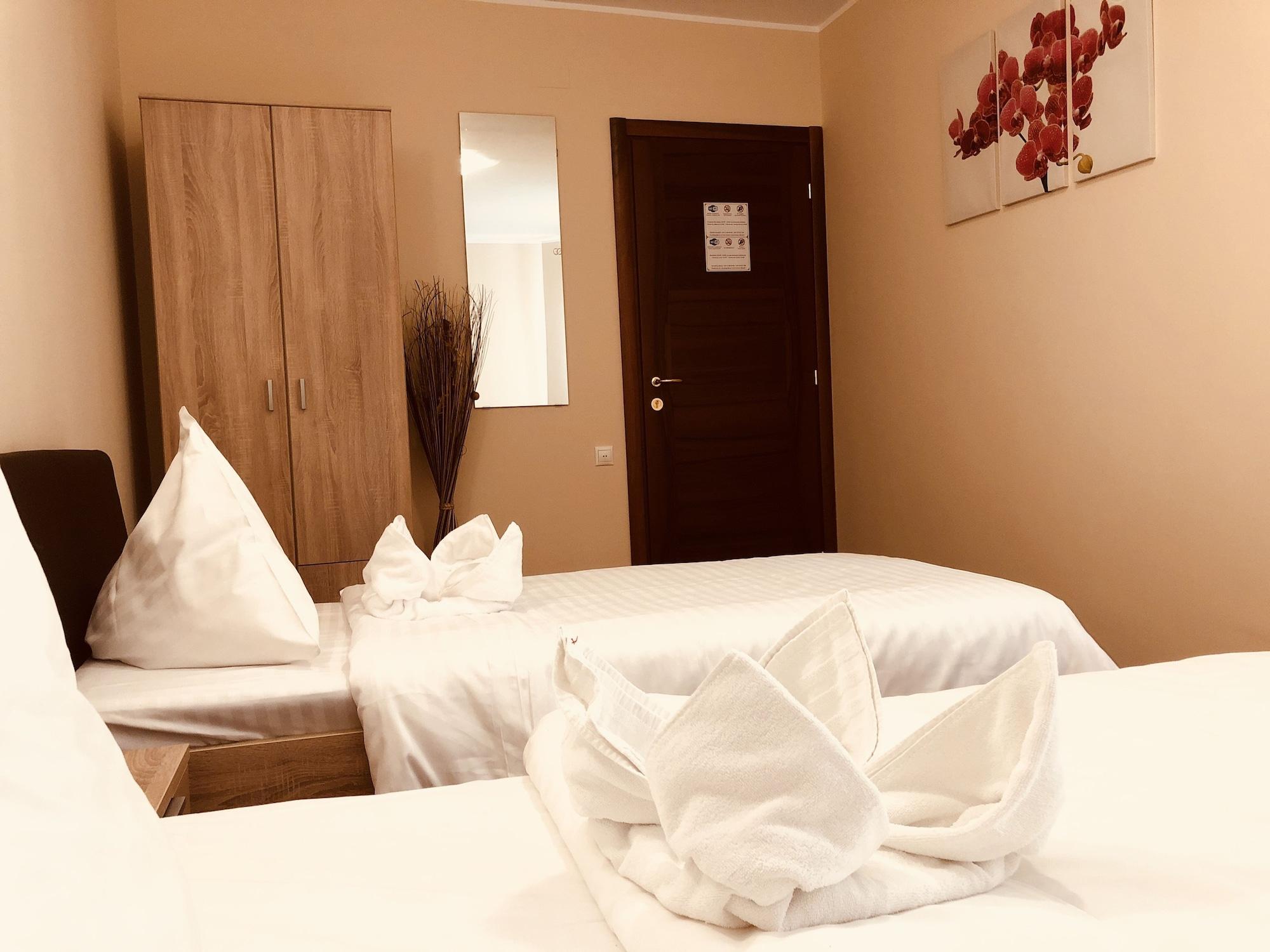 Monte Carlo Palace Rooms Bukarest Eksteriør billede