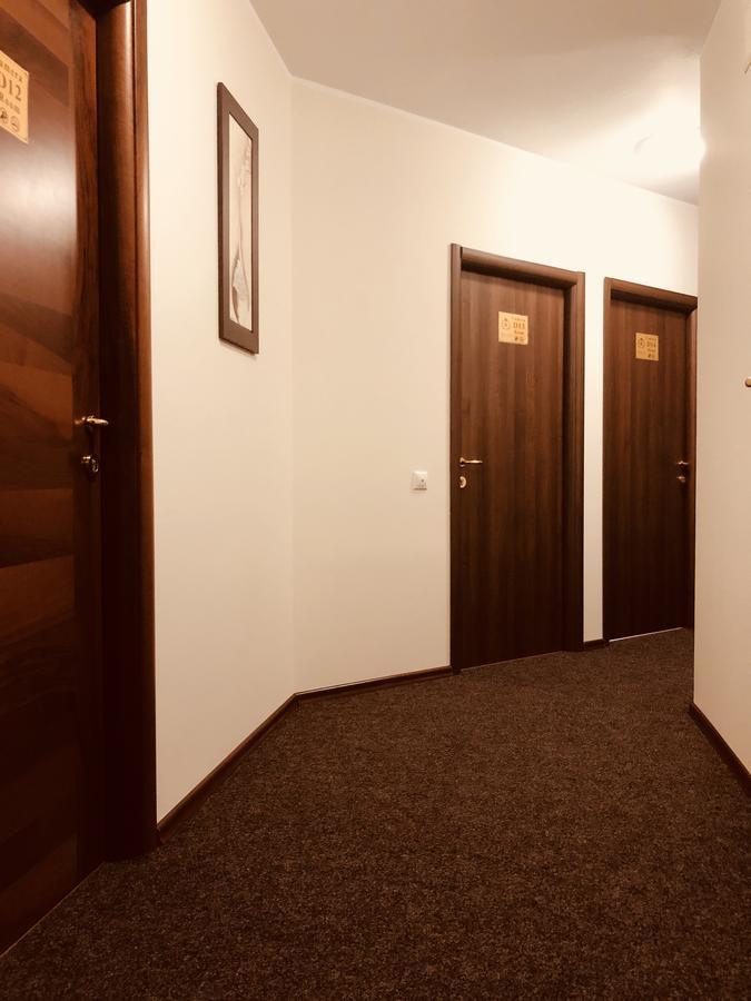 Monte Carlo Palace Rooms Bukarest Eksteriør billede