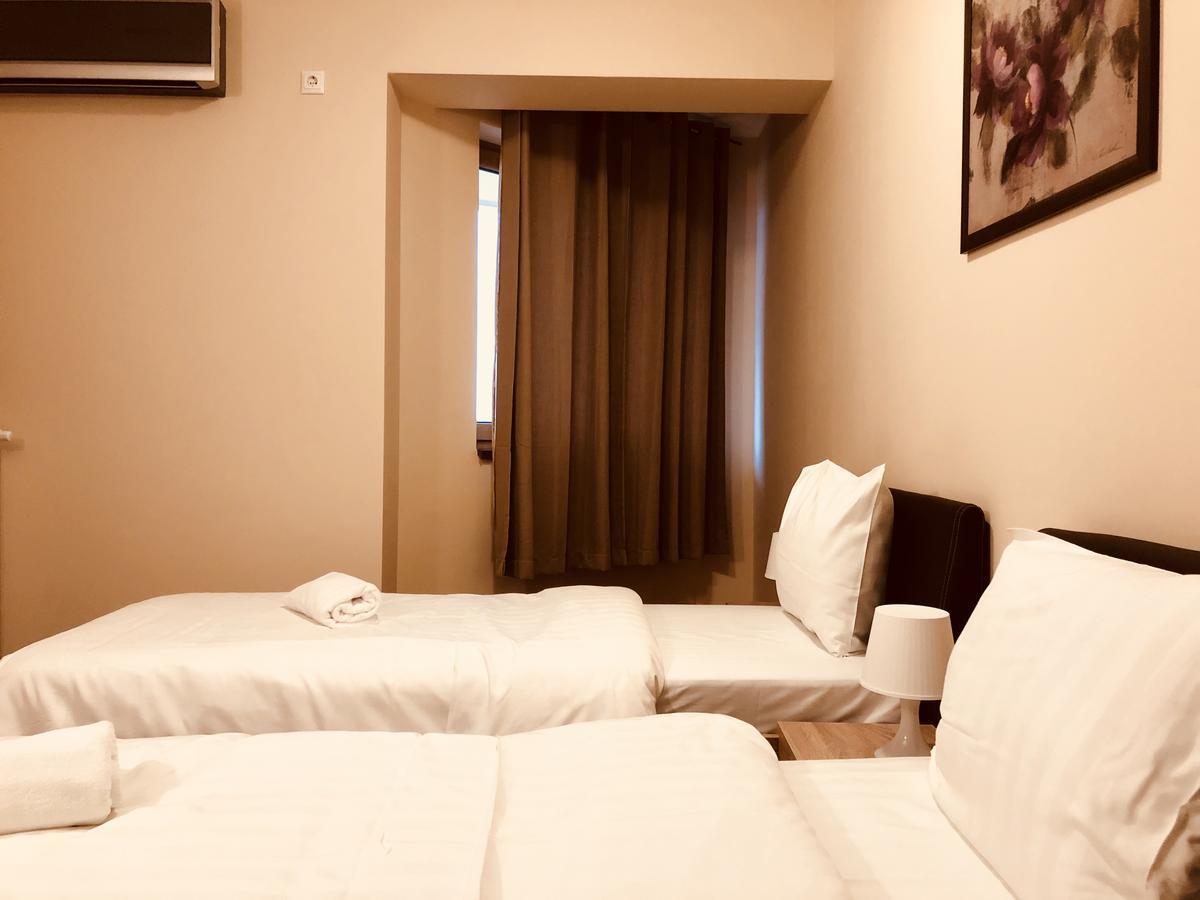 Monte Carlo Palace Rooms Bukarest Eksteriør billede