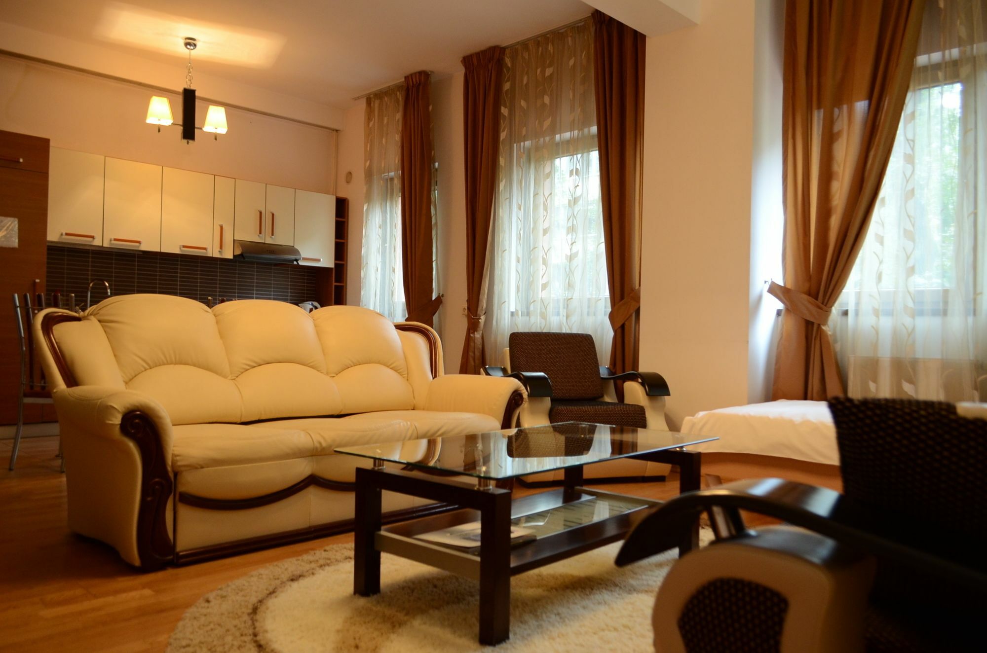 Monte Carlo Palace Rooms Bukarest Eksteriør billede